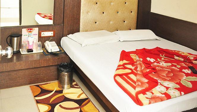 Hotel Shiv Palace Nueva Delhi Habitación foto